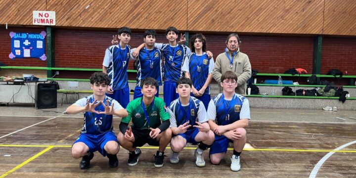 Torneo de Voleibol Escolar – Comunal